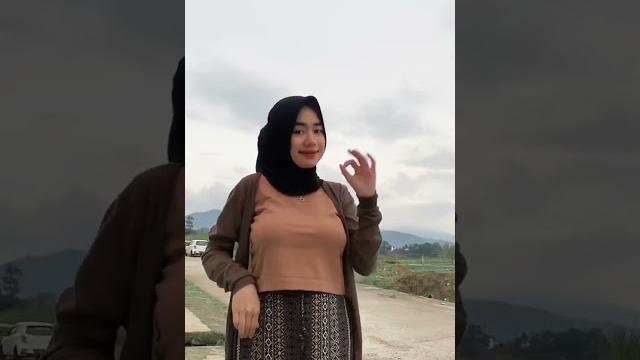 Tiktok hijab pemersatu bangsa | tiktok hijab gunung gede | tiktok hijab cantik | tiktok hijab viral Tiktok hijab pemersatu bangsa | tiktok hijab gunung gede | tiktok hijab cantik | tiktok hijab viral