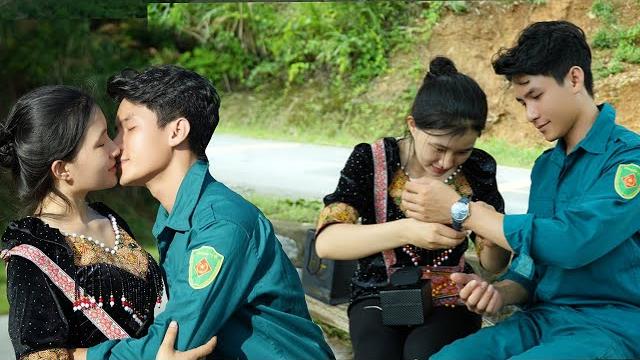 How happy truong was when ly tieu nu gave him a meaningful gift & they exchanged a warm kiss How happy truong was when ly tieu nu gave him a meaningful gift & they exchanged a warm kiss