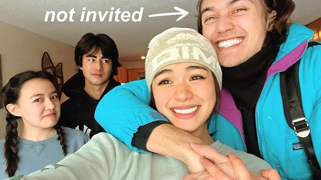My boyfriend crashed our family vacation My boyfriend crashed our family vacation