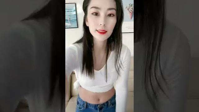 快手直播千斤顶火车摇电臀 快手直播千斤顶火车摇电臀