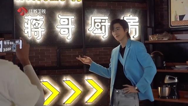 摩登兄弟刘宇宁《做自己的光》「真」制作特辑 个人cut 摩登兄弟刘宇宁《做自己的光》「真」制作特辑 个人cut