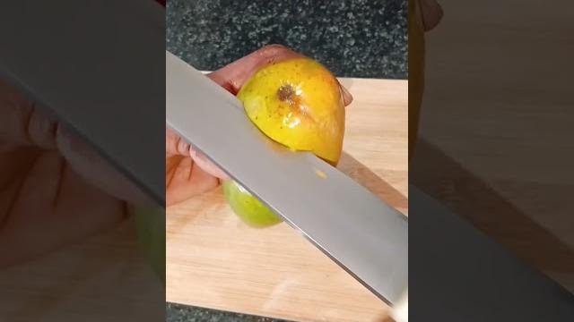 Stuffed mango kulfi | #shorts #mango #maanga #aam #homemade #subscribe #kulfi #icecream #dessert Stuffed mango kulfi | #shorts #mango #maanga #aam #homemade #subscribe #kulfi #icecream #dessert