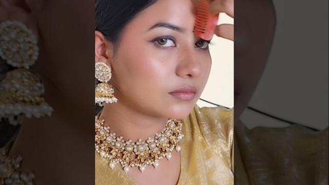 Comb bindi hack for perfect look #makeup #shorts #youtube Comb bindi hack for perfect look #makeup #shorts #youtube