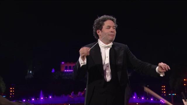 Vienna philharmonic – dvořák: symphony no. 9 ‘from the new world’, iv. allegro con fuoco Vienna philharmonic – dvořák: symphony no. 9 ‘from the new world’, iv. allegro con fuoco