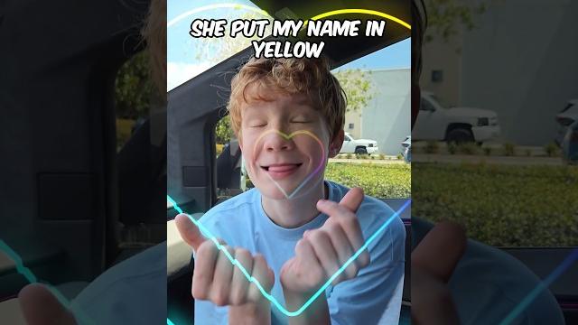 She put my name in yellow She put my name in yellow
