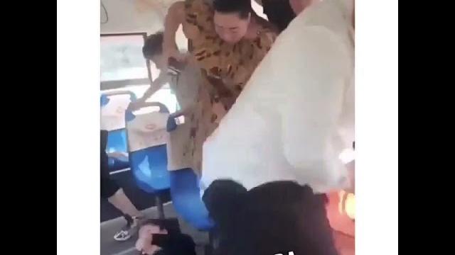 Otobuste yapmak gerekiyor bazen Otobuste yapmak gerekiyor bazen