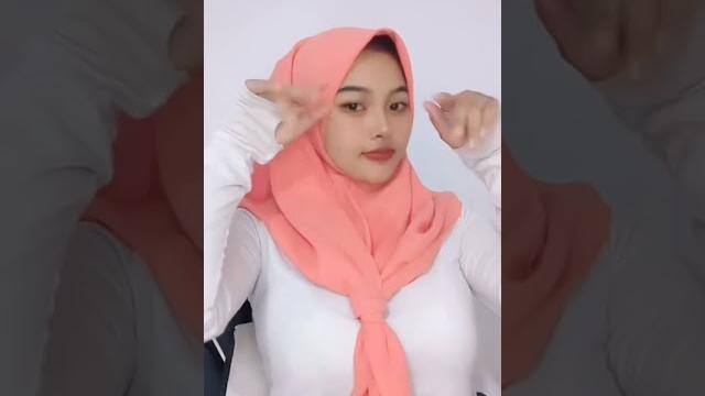 Gunung gede ella rochmi thalia Gunung gede ella rochmi thalia