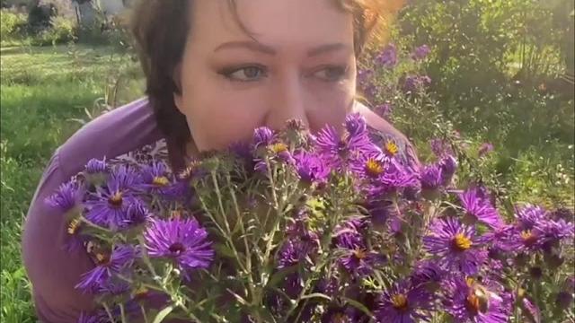 И леса шум, и неба синь И леса шум, и неба синь
