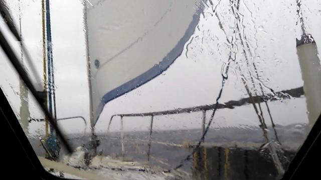 2016.11.22 heavy rain in the pilothouse 2016.11.22 heavy rain in the pilothouse