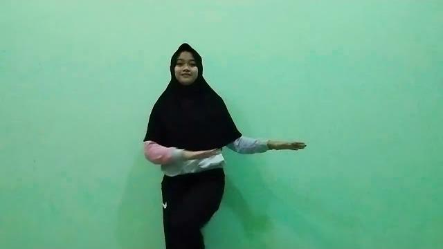 Senam ritmik/irama || waka waka (this time for africa) - shakira || by bilqis aulia tsani nursetyo Senam ritmik/irama || waka waka (this time for africa) - shakira || by bilqis aulia tsani nursetyo