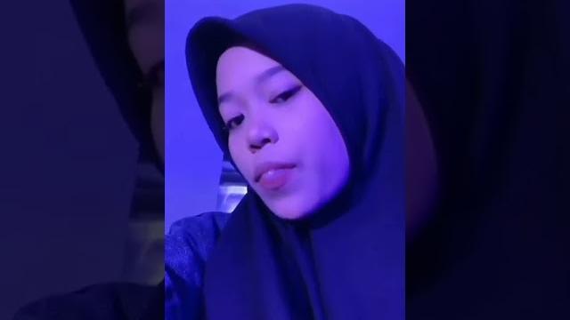 Siapa yang suka niup permen karet #tiktokviral #tiktok #hijabsange #jilbab #jilbobs #jilbabsange Siapa yang suka niup permen karet #tiktokviral #tiktok #hijabsange #jilbab #jilbobs #jilbabsange