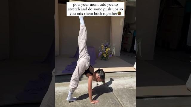 The way i would fall flat on my face if i ever tried this!! lol #dancemoms #dance #dancer #dancelife The way i would fall flat on my face if i ever tried this!! lol #dancemoms #dance #dancer #dancelife