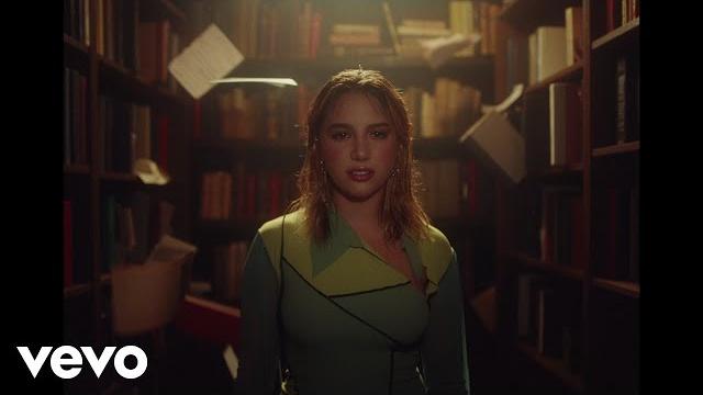 Kenzie - paper (official music video) Kenzie - paper (official music video)