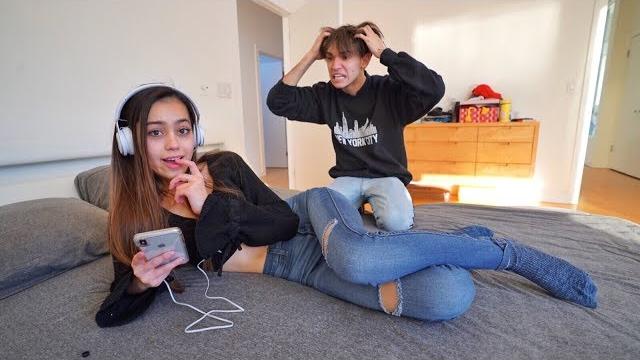 Ignoring my boyfriend for 24 hours! (bad idea) Ignoring my boyfriend for 24 hours! (bad idea)