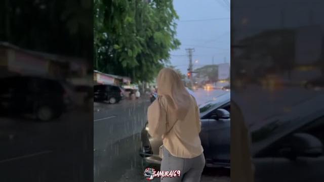 Jilbab cantik jeans ketat Jilbab cantik jeans ketat