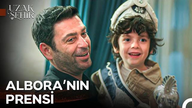 Minik cihan'ın anlı şanlı sünnet düğünü - uzak şehir Minik cihan'ın anlı şanlı sünnet düğünü - uzak şehir