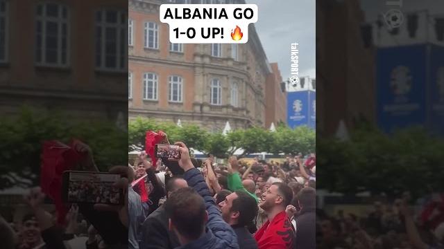 Albania lead italy! Albania lead italy!