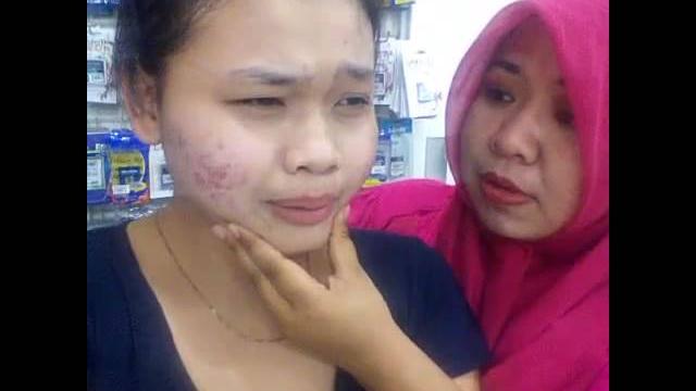 Gadis dipaksa bugil..wowwww Gadis dipaksa bugil..wowwww