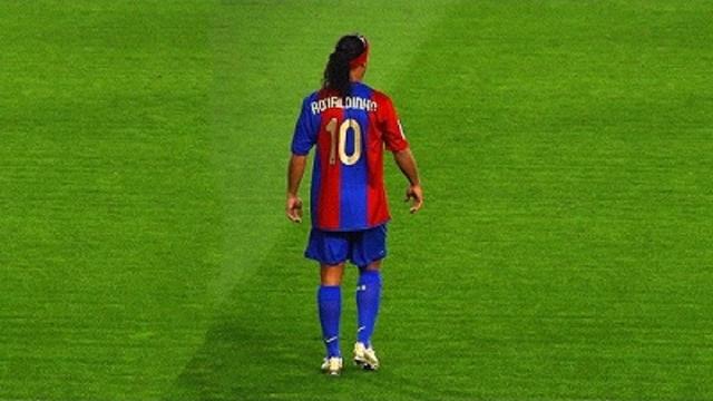 Ronaldinho gaucho ● moments impossible to forget Ronaldinho gaucho ● moments impossible to forget