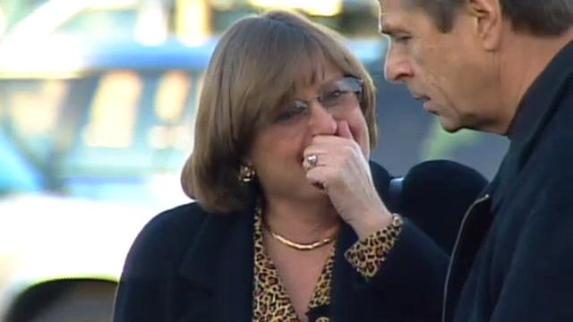 Candid camera classic: girl blows up a tire! Candid camera classic: girl blows up a tire!