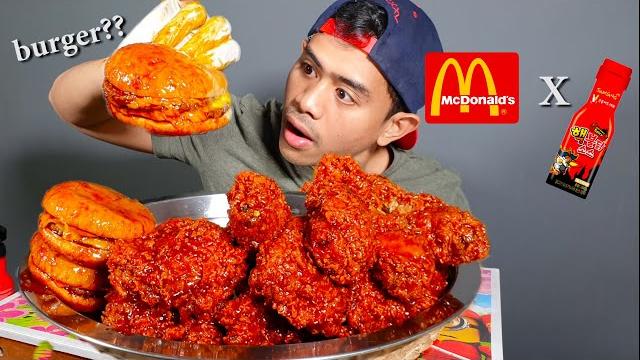 Insane!!! eating 10 chicken and 3 burger from mcdonald using 2 bottles of nuclear samyang sauce!! Insane!!! eating 10 chicken and 3 burger from mcdonald using 2 bottles of nuclear samyang sauce!!