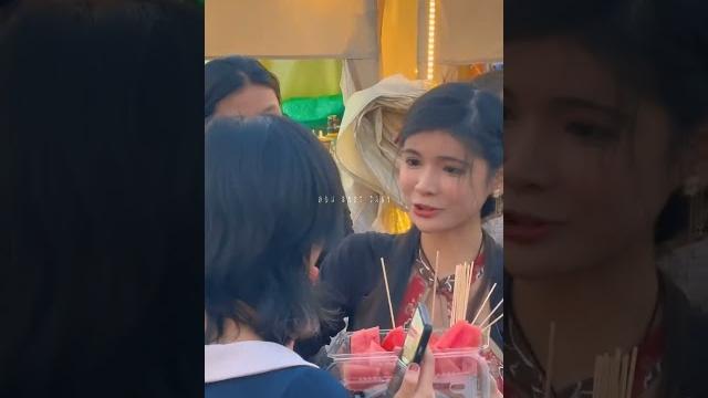 狗头萝莉,广州摆摊结束,下一站大家猜一猜会去哪里 狗头萝莉,广州摆摊结束,下一站大家猜一猜会去哪里