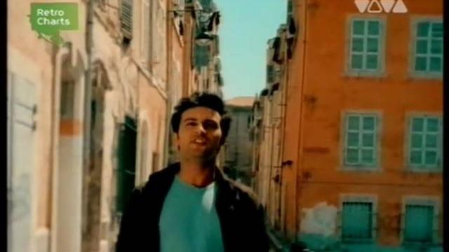 Tarkan - şımarık (kiss kiss) (hq / hd) Tarkan - şımarık (kiss kiss) (hq / hd)
