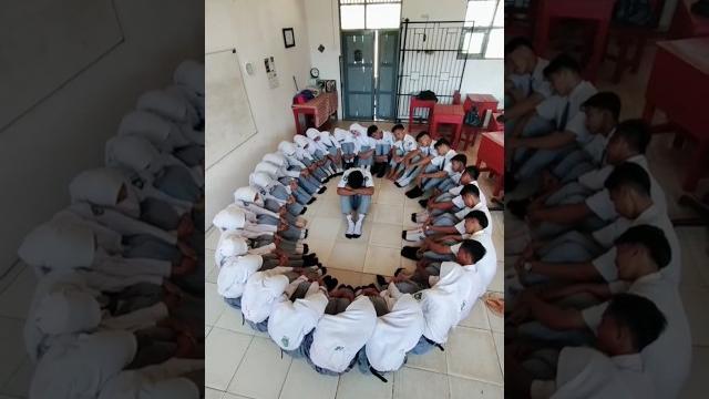 5 bulan lagi guys #masasekolah #lulus #sekolah (source.@xlksal) 5 bulan lagi guys #masasekolah #lulus #sekolah (source.@xlksal)