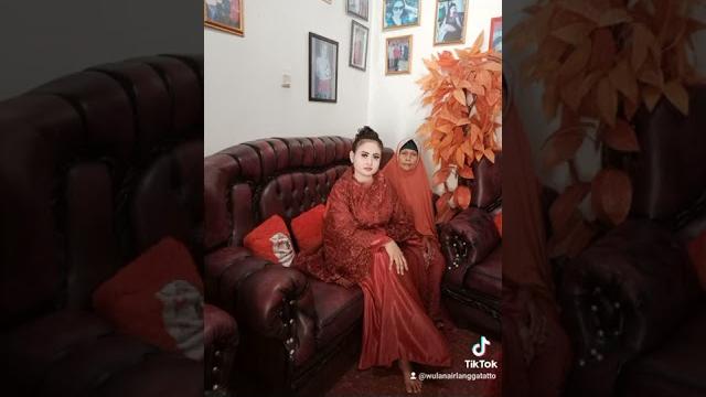 Miss wulan tatto... mmh Miss wulan tatto... mmh