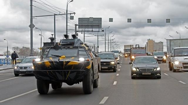 Тест-драйв брдм в москве (russian military brdm) Тест-драйв брдм в москве (russian military brdm)