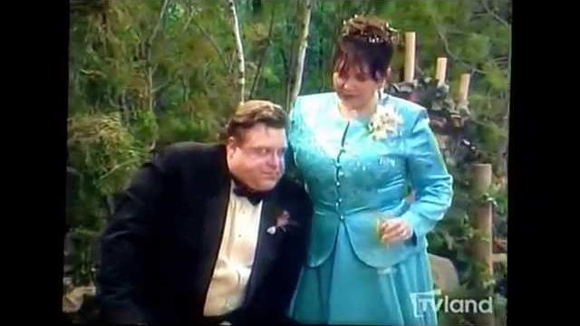 Roseanne - dan has a heart attack Roseanne - dan has a heart attack