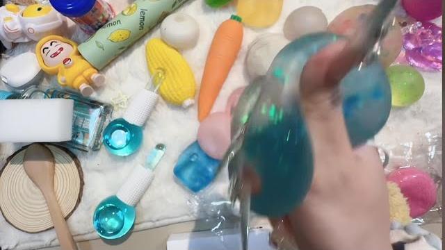【助眠asmr】女主播捏一捏,很是解压 【助眠asmr】女主播捏一捏,很是解压