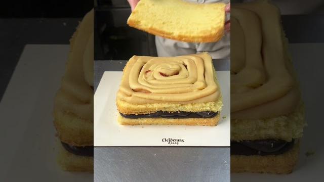 Assembling and decorating a rectangular cake #cake #sweets #confectionery #chocolate #cake #routi... Assembling and decorating a rectangular cake #cake #sweets #confectionery #chocolate #cake #routi...