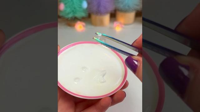 Making a 1¢ slime for my sister! Making a 1¢ slime for my sister!
