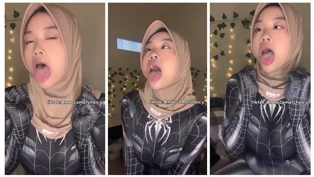 Hijab cosplay spiderman live barbar Hijab cosplay spiderman live barbar