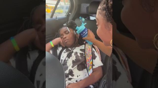 Water prank on kanylah lol #shorts #funny #pranks Water prank on kanylah lol #shorts #funny #pranks