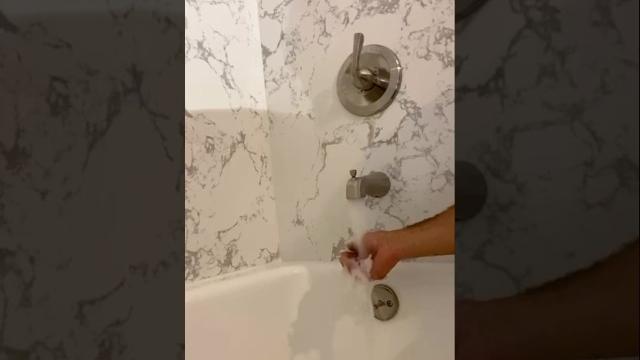 Oops 🫢 #youtubeshorts #shower #bathroom #trending #diy #bathdesign #interiordesign #funnyvideos Oops 🫢 #youtubeshorts #shower #bathroom #trending #diy #bathdesign #interiordesign #funnyvideos