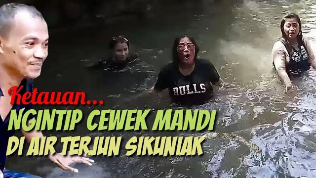 Ngintip cewek mandi di sungai #cipinky Ngintip cewek mandi di sungai #cipinky