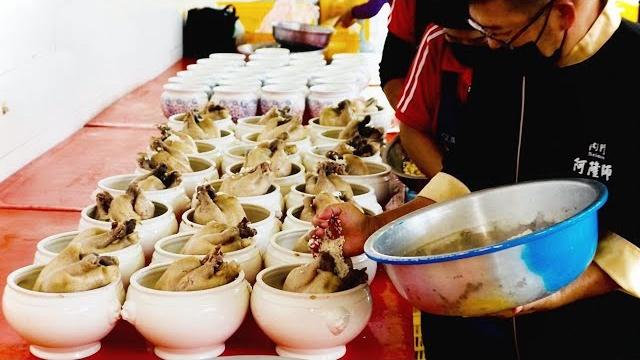 充滿煙硝味的 總鋪師大戰,多場婚宴同時進行/片尾彩蛋-阿隆師主題餐廳開幕,內門阿隆師高雄婚宴辦桌/roadside banquet/catering taiwanese food 充滿煙硝味的 總鋪師大戰,多場婚宴同時進行/片尾彩蛋-阿隆師主題餐廳開幕,內門阿隆師高雄婚宴辦桌/roadside banquet/catering taiwanese food