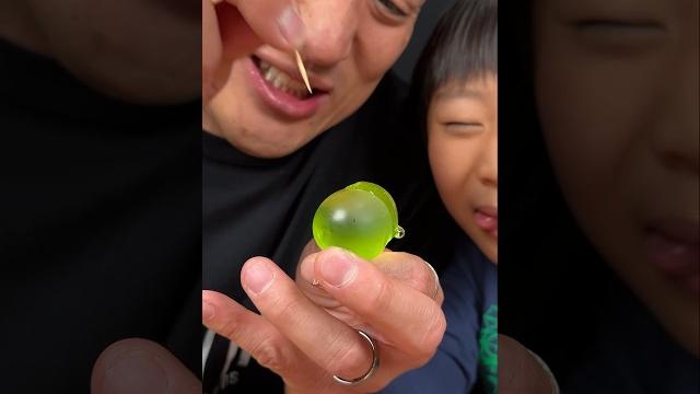 Popping green grape jelly! - got these in japan Popping green grape jelly! - got these in japan