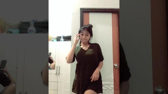 Segemoy ini akun tik tok @diindaa2911 Segemoy ini akun tik tok @diindaa2911