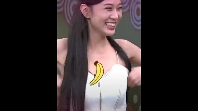 喝了搖曳!bella微醺就熱舞!氣氛曖昧和立東「越坐越近」?|娛樂星世界 喝了搖曳!bella微醺就熱舞!氣氛曖昧和立東「越坐越近」?|娛樂星世界