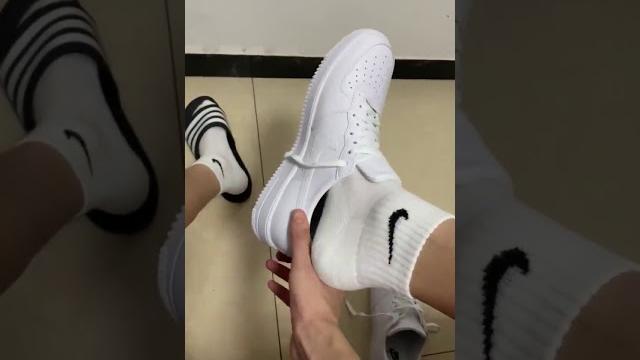 嗯,我的大白鞋my white shoes 嗯,我的大白鞋my white shoes