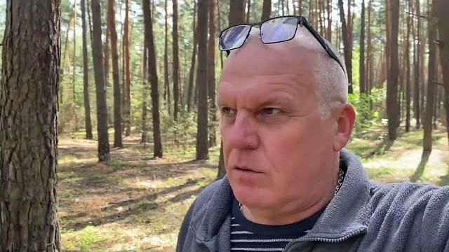 It's a pity that work is not a wolf! to search for mushrooms, three different forests! meeting wi... It's a pity that work is not a wolf! to search for mushrooms, three different forests! meeting wi...