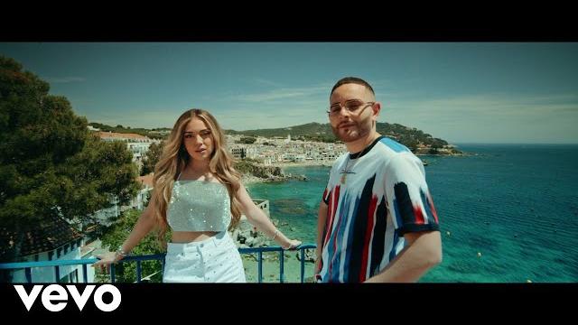 Rocco hunt, ana mena - un bacio all'improvviso (official video) Rocco hunt, ana mena - un bacio all'improvviso (official video)