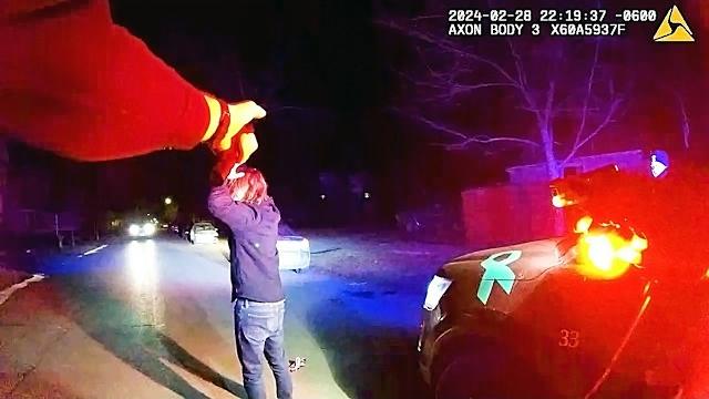 Cops get sued after simple traffic stop Cops get sued after simple traffic stop