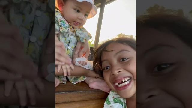 Bunda sama lexie mijitin leika, bukan dipijitin tapi di jahilin‼️ #leika #viral #lexie #shorts Bunda sama lexie mijitin leika, bukan dipijitin tapi di jahilin‼️ #leika #viral #lexie #shorts