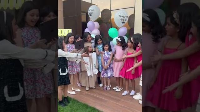 تخرج سحاب و يارا تخرج سحاب و يارا