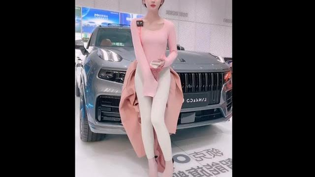 抖音小姐姐穿着瑜伽裤“跳蛋”直播卖车?不小心走光了! 抖音小姐姐穿着瑜伽裤“跳蛋”直播卖车?不小心走光了!
