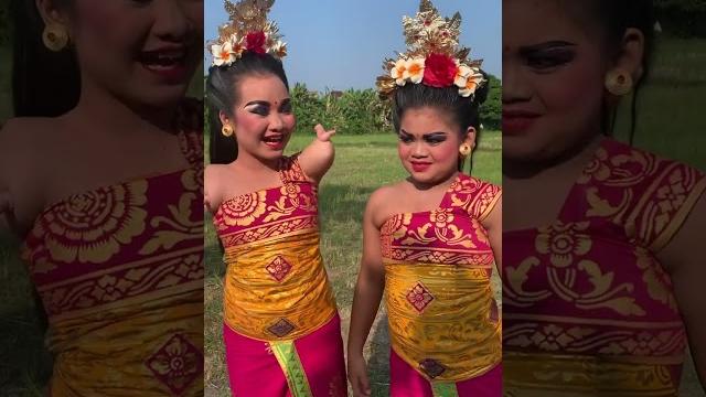 Buat semua tetap semangat ya karena hari itu akan terasa indah ketika kita bersyukur #taribali Buat semua tetap semangat ya karena hari itu akan terasa indah ketika kita bersyukur #taribali